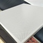 現貨供應工程鋁扣板吊頂 600X600X0.8厚鋁天花 微孔鋁扣板防靜電