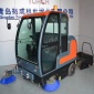 駕駛式掃地機 小區物業掃樹葉全封閉電動掃地車 工廠駕駛式掃地車